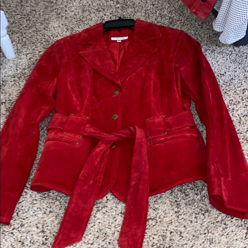 RED BLAZER